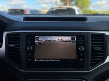2022 Volkswagen Atlas - image 20