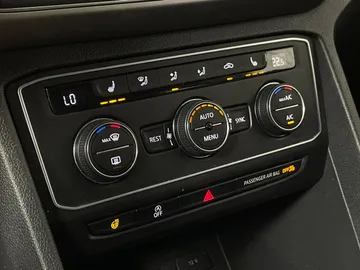 2019 Volkswagen Atlas - image 28