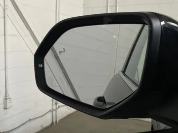 2022 Volkswagen Atlas - image 21