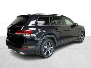 2022 Volkswagen Atlas - image 14