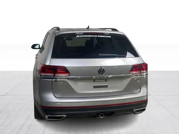 2022 Volkswagen Atlas - image 12