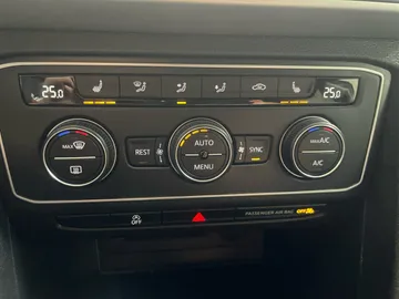 2022 Volkswagen Atlas - image 21