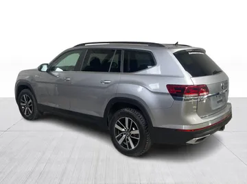 2022 Volkswagen Atlas - image 11