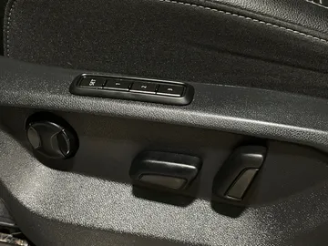 2019 Volkswagen Atlas - image 20