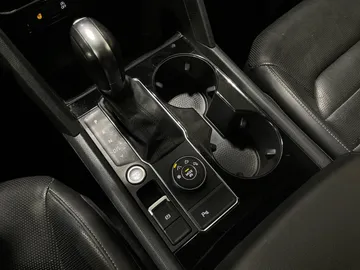 2019 Volkswagen Atlas - image 27