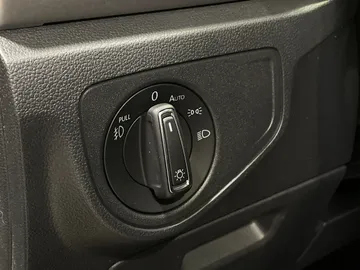 2019 Volkswagen Atlas - image 29