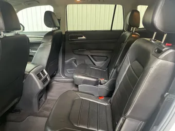 2018 Volkswagen Atlas - image 15