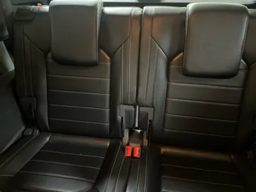 2018 Volkswagen Atlas - image 28