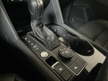 2018 Volkswagen Atlas - image 26