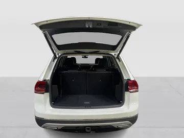 2018 Volkswagen Atlas - image 13