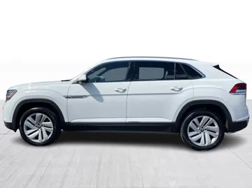 2020 Volkswagen Atlas Cross Sport - image 11