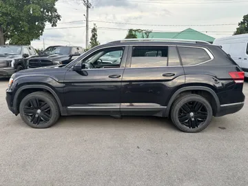 2019 Volkswagen Atlas - image 4