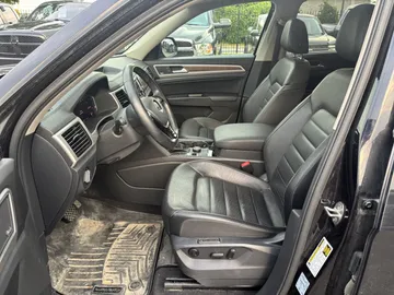 2019 Volkswagen Atlas - image 7
