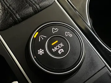 2019 Volkswagen Atlas - image 27