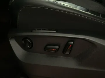2019 Volkswagen Atlas - image 21