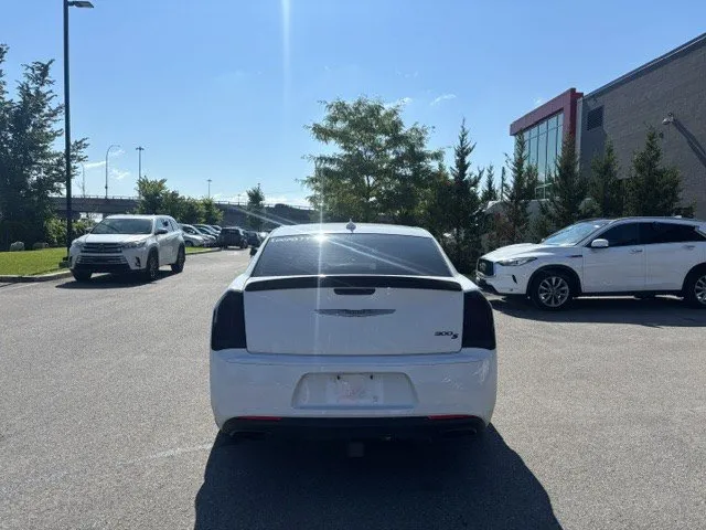 2018 Chrysler 300 — photo 5