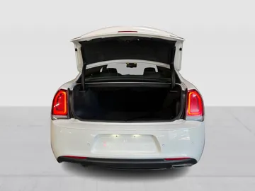 2023 Chrysler 300 - image 14
