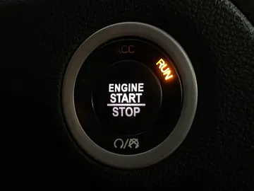 2023 Chrysler 300 - image 26