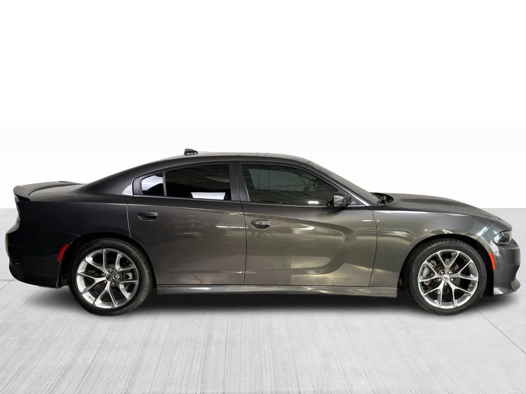 2022 Dodge Charger — photo 2