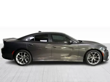 2022 Dodge Charger - image 2