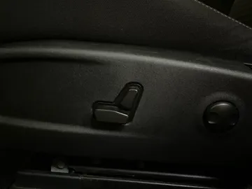 2022 Dodge Charger - image 20