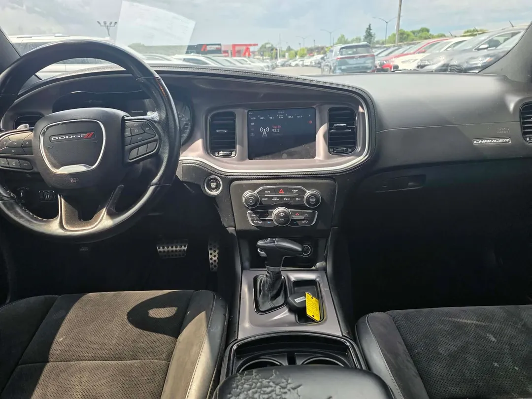 2022 Dodge Charger — photo 8