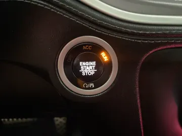 2022 Dodge Charger - image 25