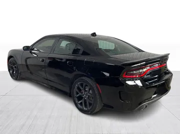 2022 Dodge Charger - image 11