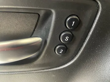 2019 Dodge Charger - image 20
