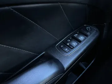 2022 Dodge Charger - image 26