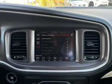 2022 Dodge Charger - image 8