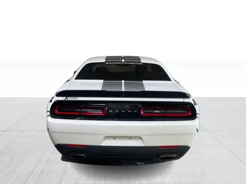 2017 Dodge Challenger - image 12