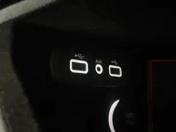 2017 Dodge Challenger - image 27