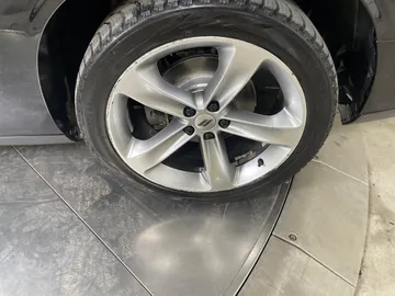 2018 Dodge Challenger - image 7