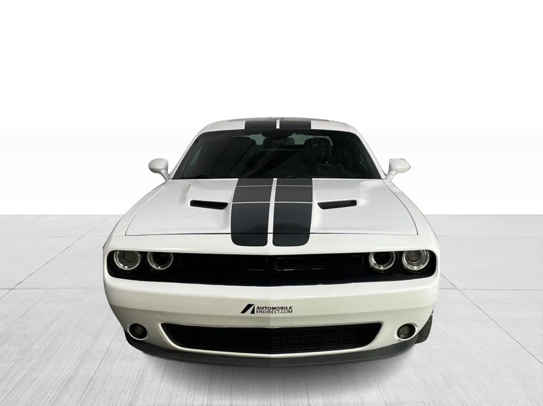 2017 Dodge Challenger — photo 7