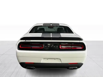 2017 Dodge Challenger - image 12