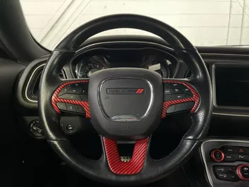 2017 Dodge Challenger - image 17