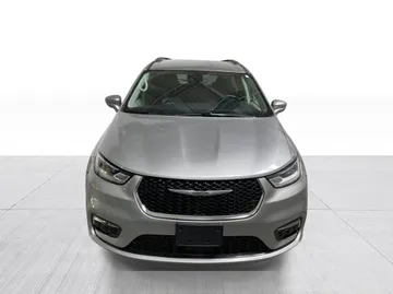 2021 Chrysler Pacifica - image 7
