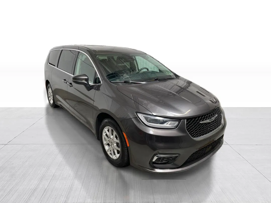 2023 Chrysler Pacifica