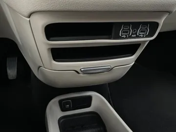 2023 Chrysler Pacifica - image 26