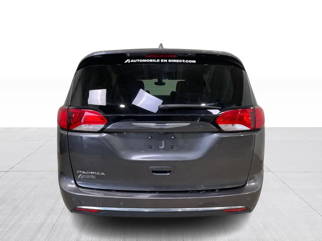 2018 Chrysler Pacifica — photo 6