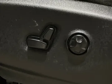 2018 Chrysler Pacifica - image 27