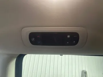 2023 Chrysler Pacifica - image 28