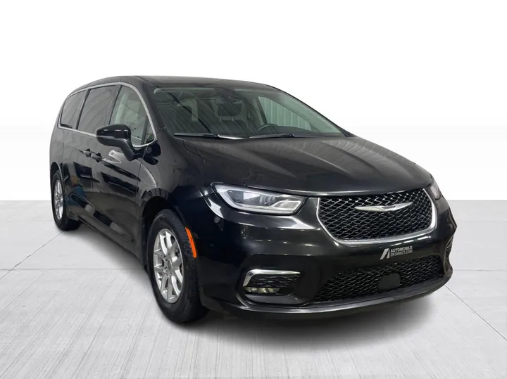 2023 Chrysler Pacifica
