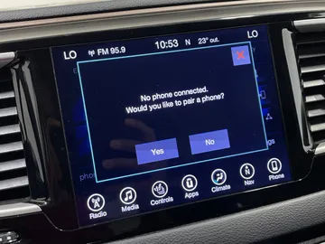 2017 Chrysler Pacifica - image 26