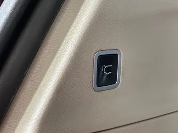 2017 Chrysler Pacifica - image 34