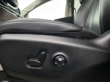2024 Chrysler Pacifica - image 22