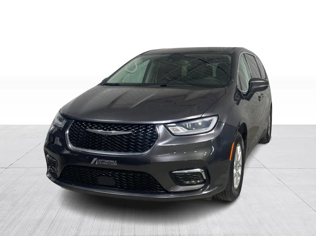 2023 Chrysler Pacifica — photo 8