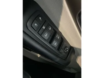 2019 Chrysler Pacifica - image 21