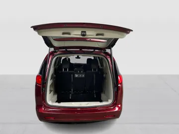 2019 Chrysler Pacifica - image 12